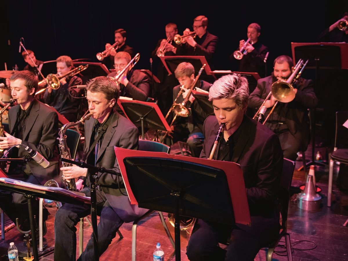The Z Big Band performs.